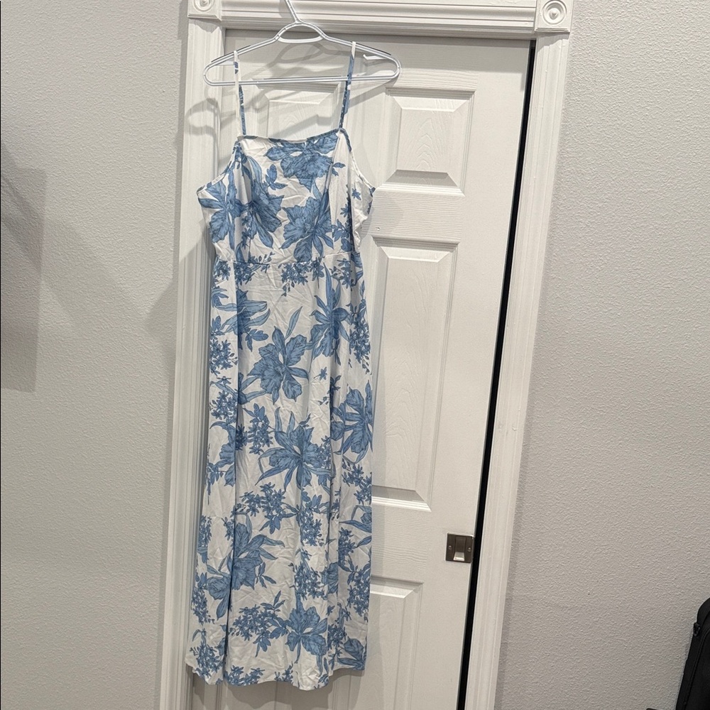 Floral Blue and White Maxi Dress